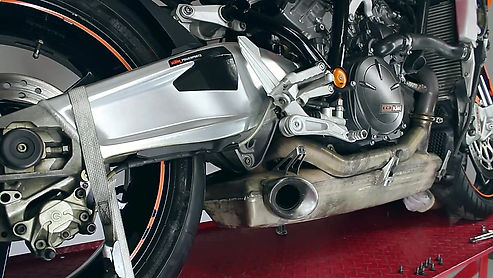 DOMINATOR EXHAUST OFFICIAL KTM RC8